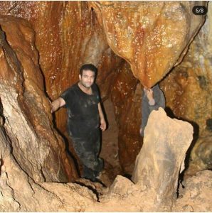 کشف غار شگفت در زیر بافت مسکونی برزک کاشان7