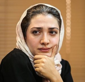 مینا ساداتی هنرمند سینما و تئاتر کاشانی