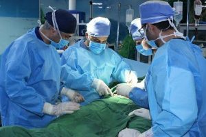 جراحی موفق حفره «استابولوم» در بیمارستان بهشتی کاشان