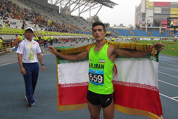محمدامین برزی نفر نخست ۶۰ متر با مانع کشور