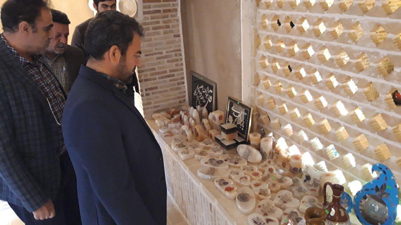 نمایشگاه دائمی صنایع دستی در شهر تاریخی نوش آباد گشایش یافت