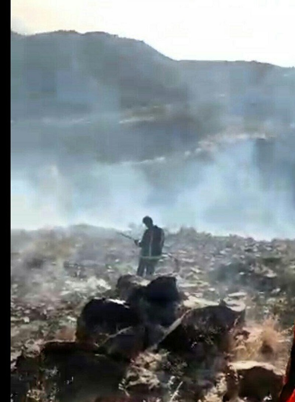 مهار آتش در مراتع روستای سن‌سن کاشان