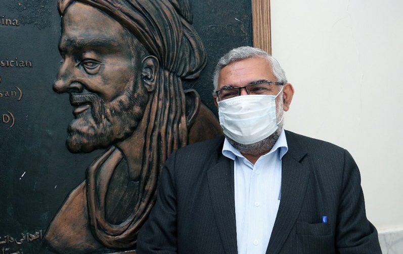 دکتر محمدرضا شریف رئیس بیمارستان شهید بهشتی کاشان