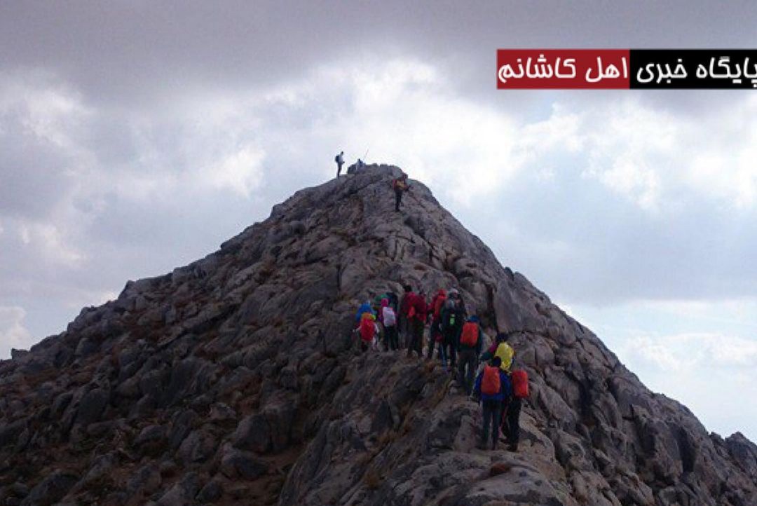 ۸ ساعت تلاش برای نجات دو کوهنورد در ارتفاعات نشلج