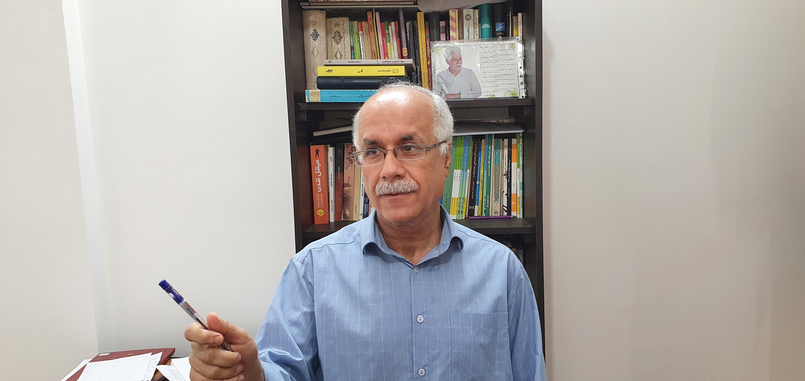 دکتر محمد امینی نشریه آرمان کاشان در گفتگو با نشریه مردم کویر گفت